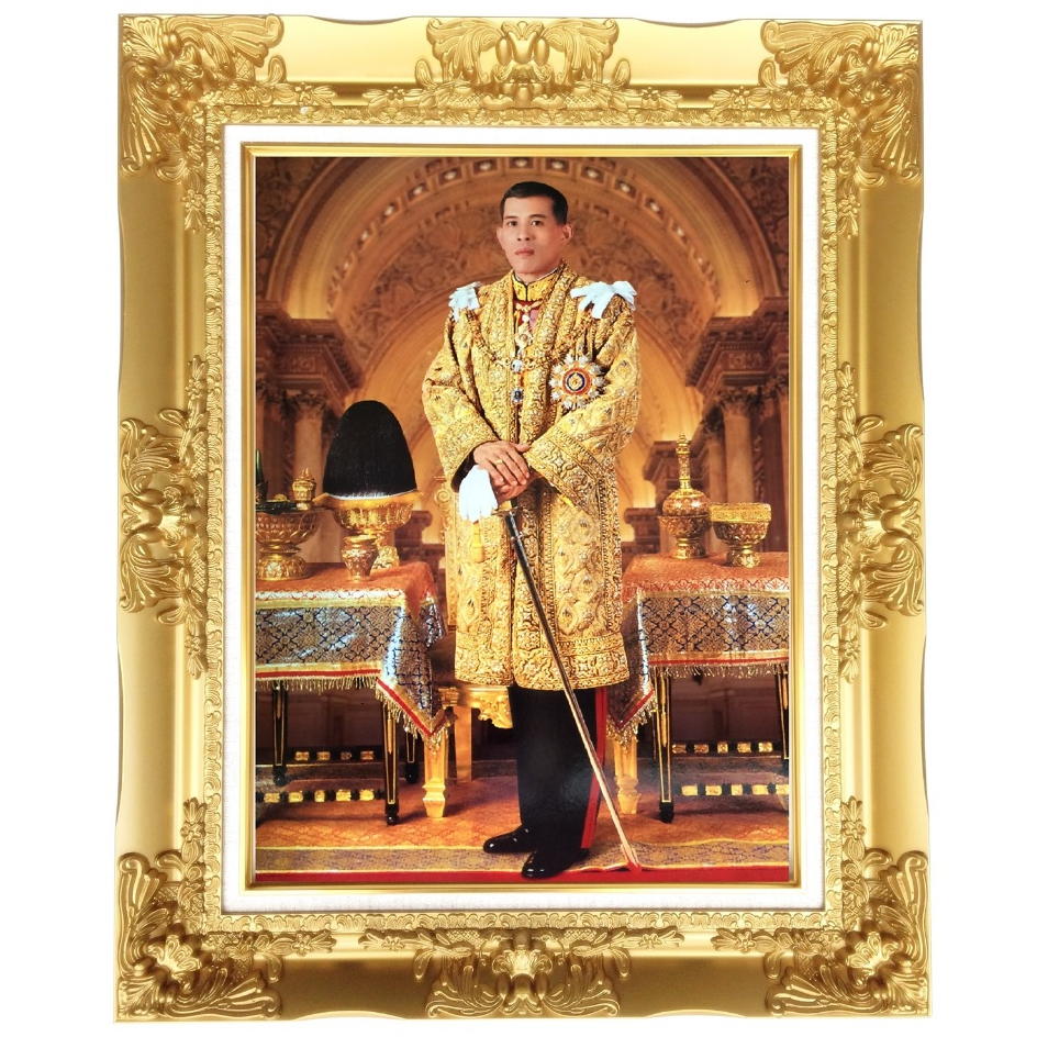 กรอบหลุยส์  รูปรัชกาลที่10เต็มยศ ขนาดรุป 15*20นิ้ว งานขึ้นบ้านใหม่. งานเกษียณ งานพิธีต่างๆ