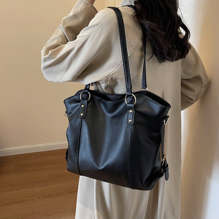 Fashion กระเป๋าสะพายไหล หนังPU สะพายข้างได้ สีเรียบ จุของได้เยอะ  สไตล์เกาหลี สำหรับคุณผู้หญิง พร้อมส่งจากไทย B-872