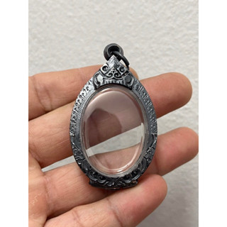 ตลับเงินเก่าใส่เหรียญรูปไข่ทั่วไปขนาดตลับ2.5x3.5cmวัดจากหน้า…