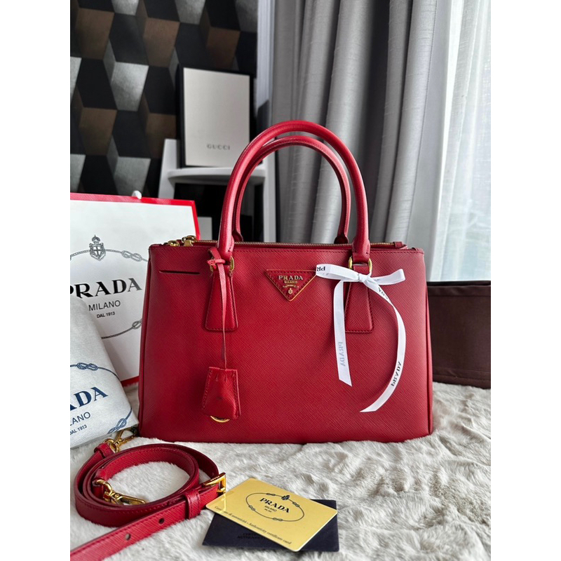 Prada Saffiano Lux Size 30