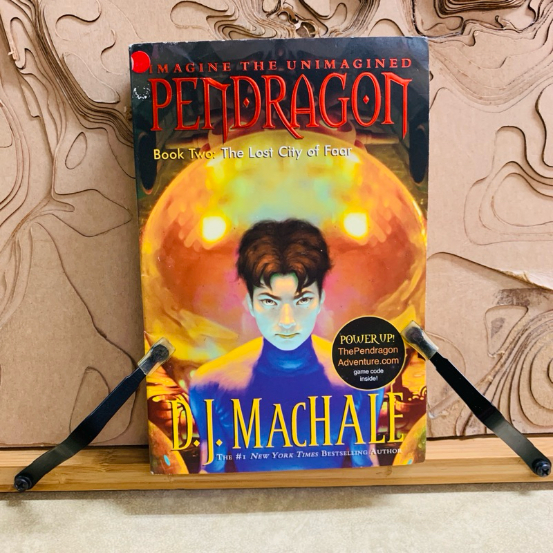 ฑ745 PENDRAGOT.  D.T. MACHA CE