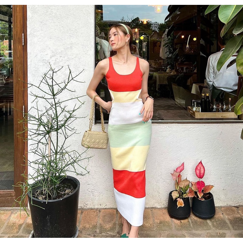 เดรสเปิดหลัง mtn.selected ไซร์ S