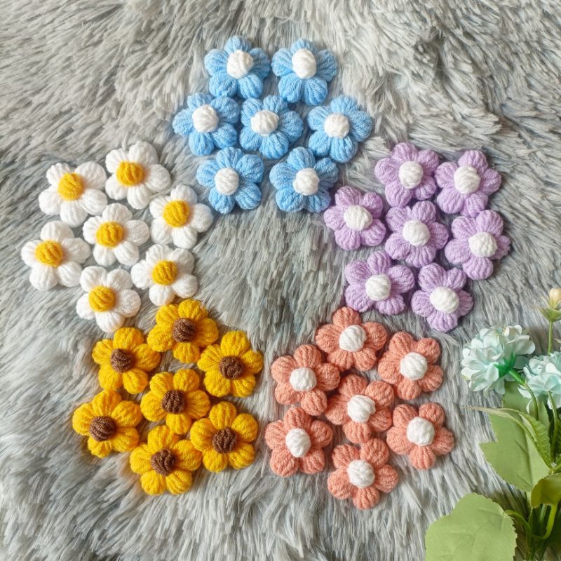 พร้อมส่ง 🌻ดอกพอง ดอกเดซี่ ทานตะวัน ดอกไม้ถักไหมพรม ใช้ตกแต่งชิ้นงาน DIY *ราคาต่อ 1 ดอกค่ะ*