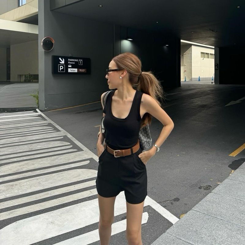 (ของใหม่) JARIN - กางเกง Breda linen shorts จากร้าน JARIN