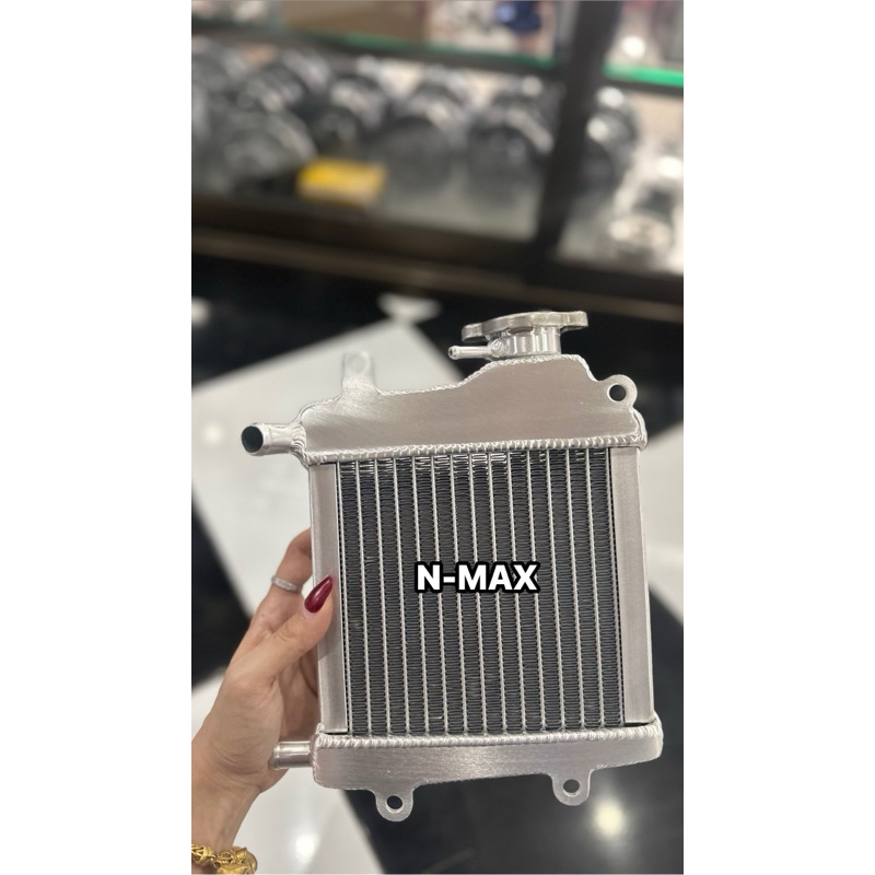 หม้อน้ำYAMAHA( N-MAX) ใหม่2020งานอะลูมิเนียมตัวหนาไม่ขึ้นสนิม (รับประกันรั่วซึม เปลี่ยนอันใหม่) ❌ห้ามใส่น้ำยาหล่อเย็น❌