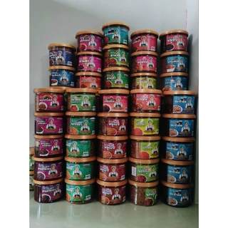 น้ำพริกพี่ญาคนรุม แบบกระปุก อร่อย สด สะอาด ราคาถูก สินค้ามี 2 ขนาด กระปุกใหญ่ และกระปุกเล็ก