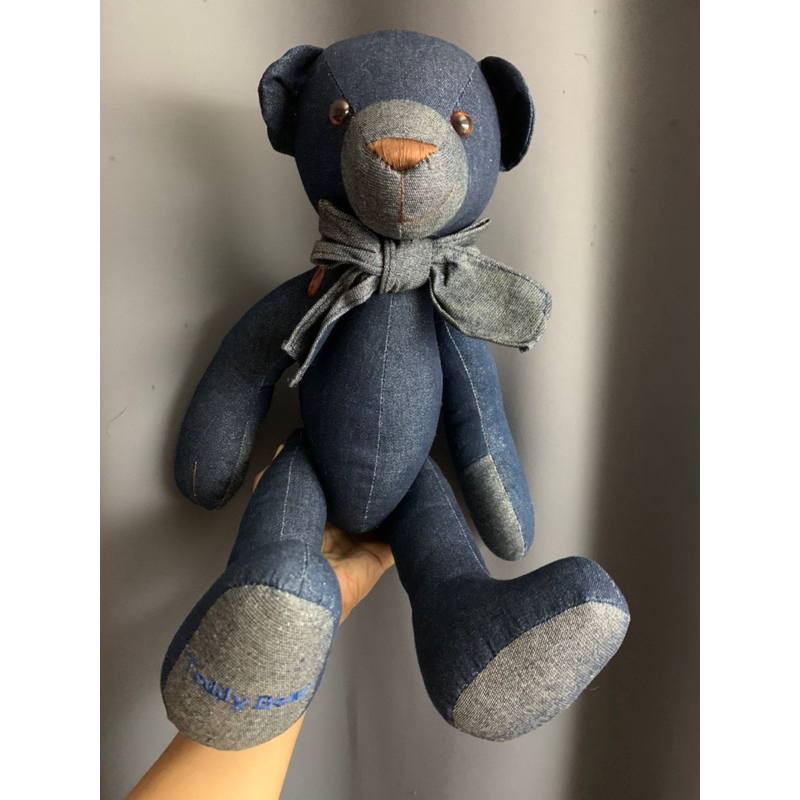 ตุ๊กตาหมี งานผ้ายีนส์ Teddy Bear ป้าย Huis Ten Bosch มือสอง