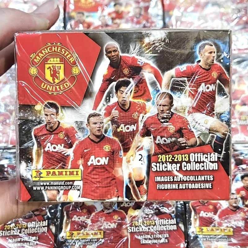 กล่องสติ้ก​เกอร์​ Panini​ 2012-13 Manchester​ United​ Stickers 1 Box = 50pack