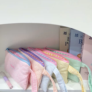 ✨NEW✨ Pouch - Candy 🍭 กระเป๋าใส่ของ ใส่มือถือ มีสายคล้องข้อมือพกพาสะดวก💓✨Jujudy.shop