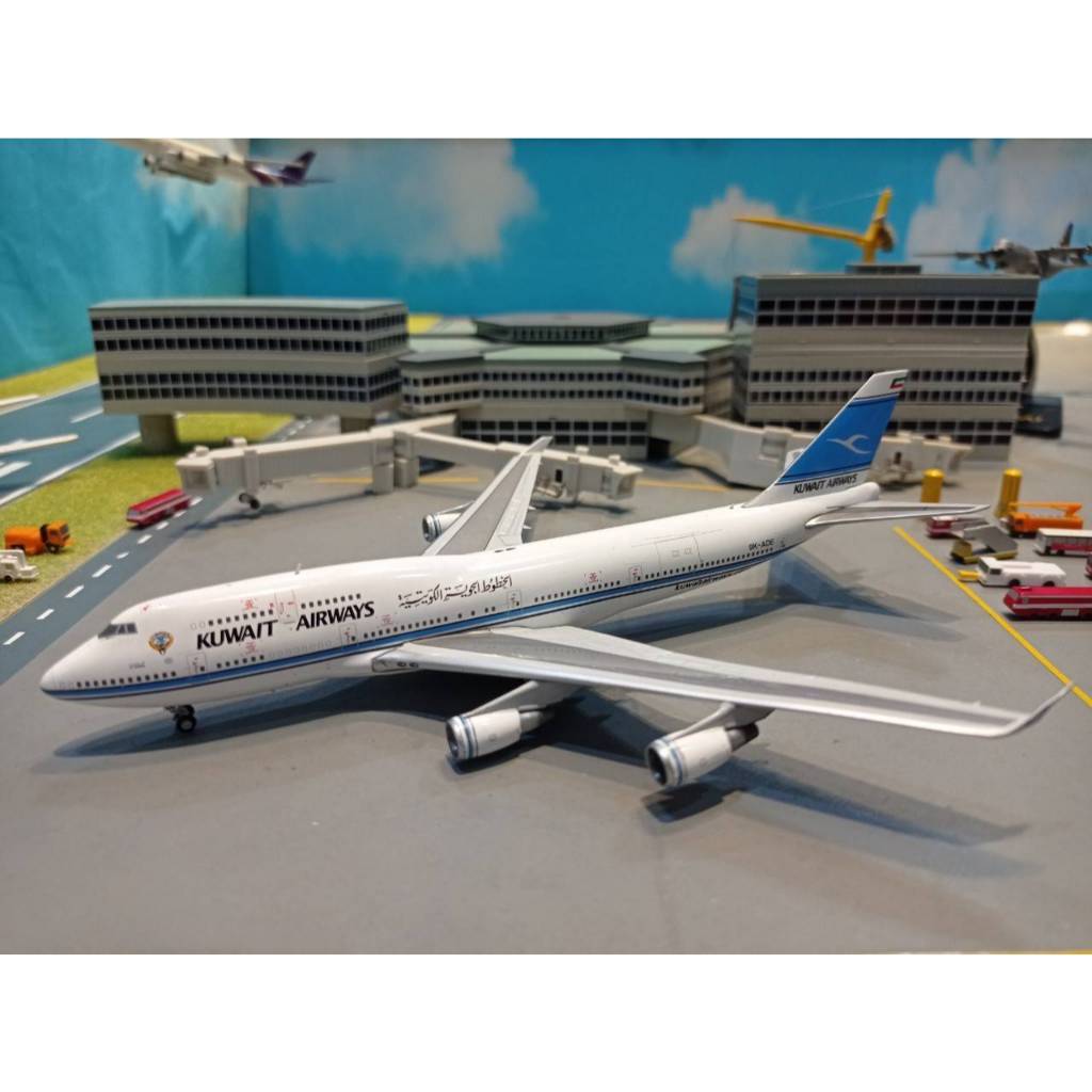 โมเดลเครื่องบิน JC Wings [LH4277] 1:400 Kuwait Airways B747-400(M) 9K-ADE