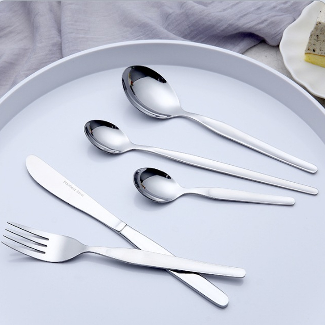 ShopAt.Two[ST-3113] เครื่องใช้บนโต๊ะอาหารแบบตะวันตก ช้อนส้อม มีด ช้อนขนมสแตนเลส