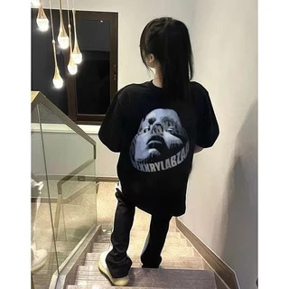 TeeTwoOneสไตล์อเมริกันวินเทจ"DEKKRYLABZAA" ผ้าคอตตอน100% ไม่ต้องรีด ไซส์ใหญ่ เสื้อยืดทรงหลวม ผู้ชายและผู้หญิง【COD】