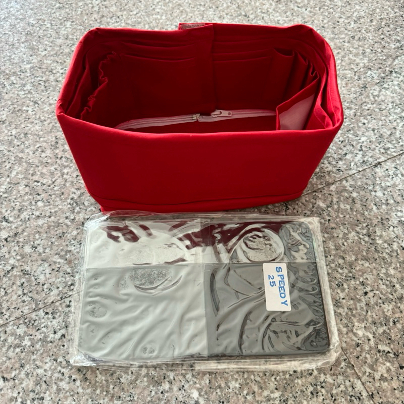 กระเป๋าจัดระเบียบ Speedy 25 แถมฐานรองกระเป๋า