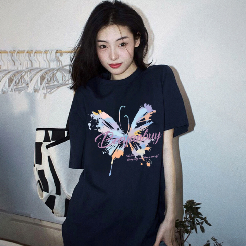 UT ขายดี🔥เสื้อยืด โอเวอร์ไซส์ คอกลม ผู้ชายและผู้หญิง ผ้าคอตตอน ผ้าฝ้ายใส่สบาย สไตล์เกาหลี ทรงสวย ลาย"Butterfly"