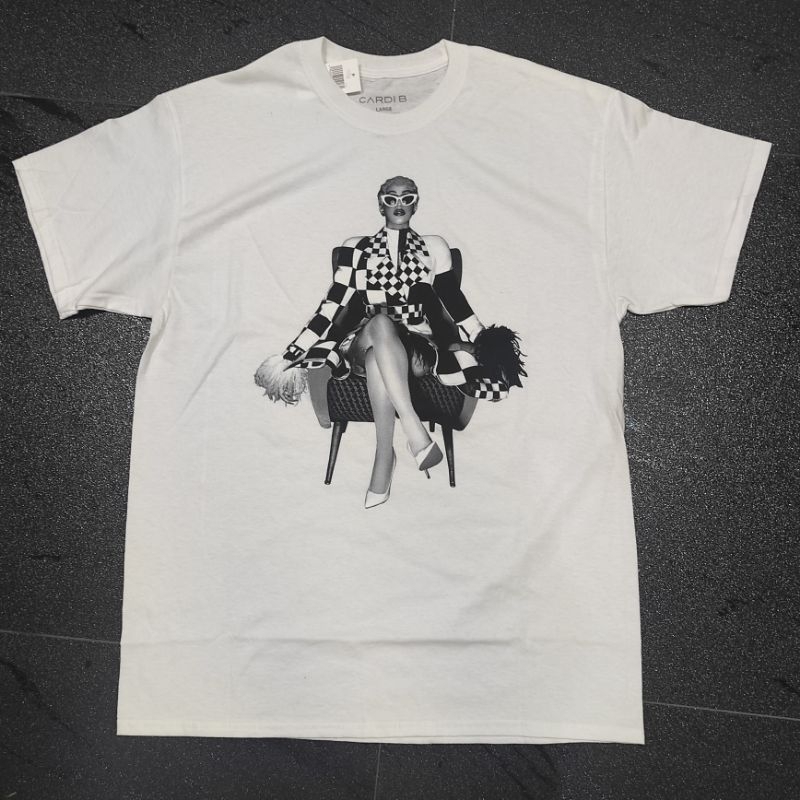 เสื้อยืด Cardi B ตัวแม่มาเอง ลิขสิทธิ์แท้ .