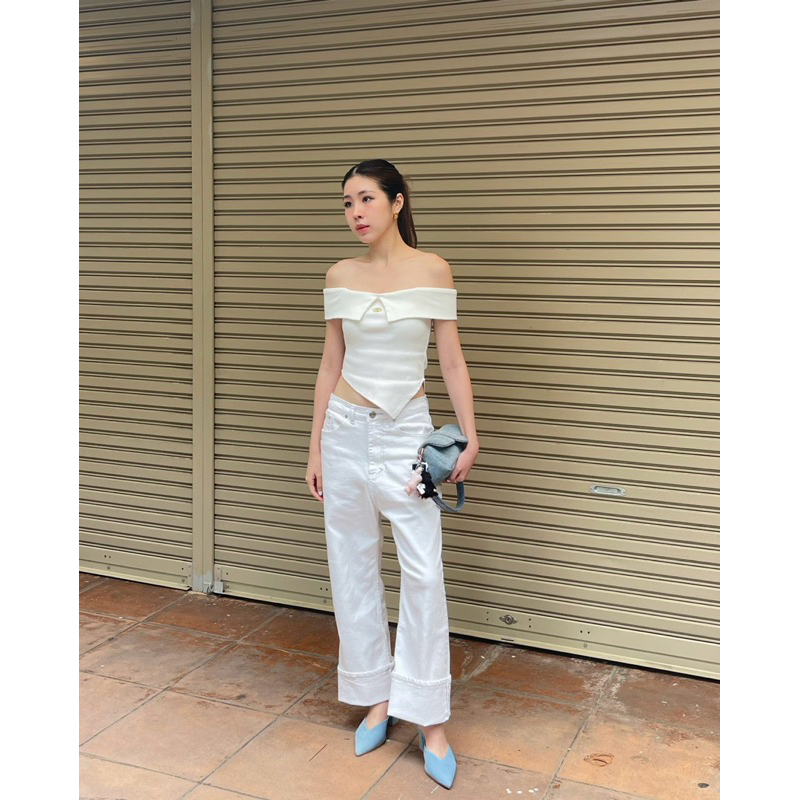 Gigi Top เสื้อปาดไหล่