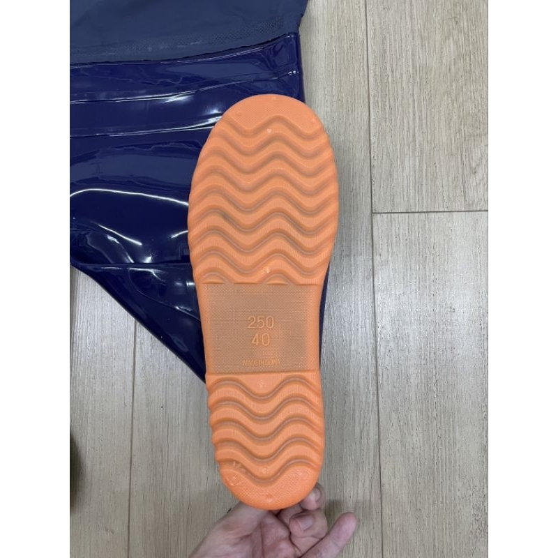 รองเท้าบูทยางลงนาลุยน้ำสีน้ำเงินโอเมก้ามีเบอร์38-45