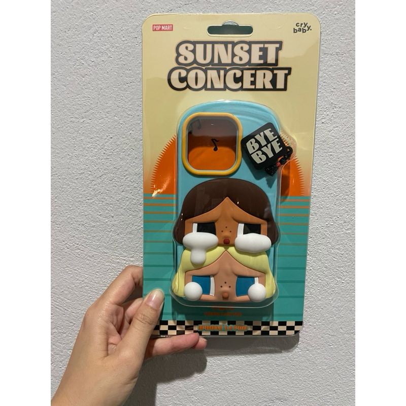 CRYBABY SUNSET CONCERT SERlES-IPhone 14 pro Case