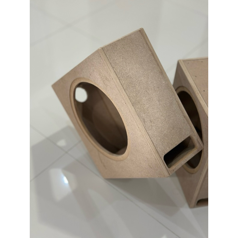 ตู้ลำโพงงานดิบ bass box สำหรับวางใต้ เบาะรถยนต์