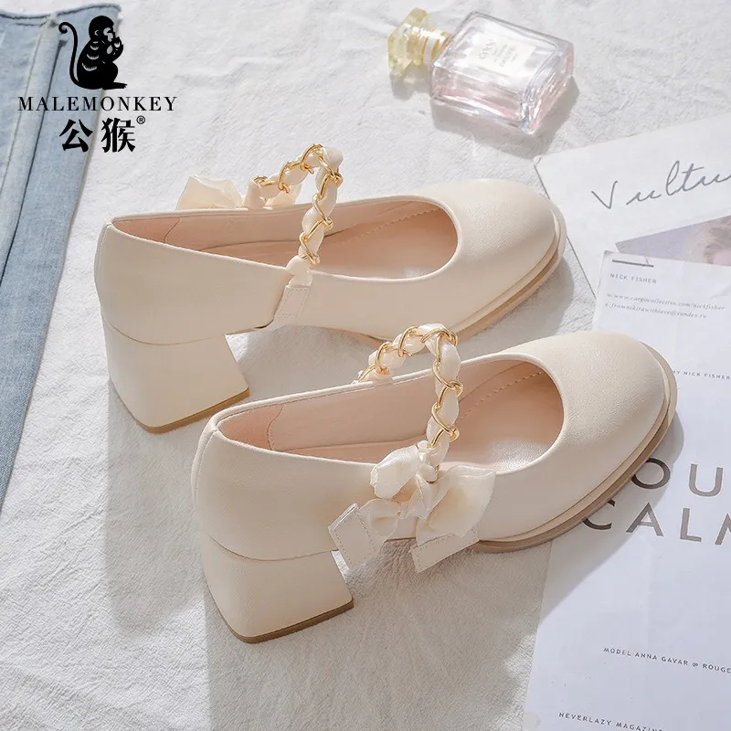 💕🌈🔥รองเท้าผู้หญิง ส้นหนา พื้นนุ่ม New Mary Jane รองเท้าหนังขนาดเล็ก รองเท้าหนังกลับผู้หญิง