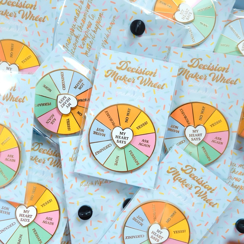 heartmepeach ♡ DECISION MAKER WHEEL: enamel pin ♡ bonbons ver