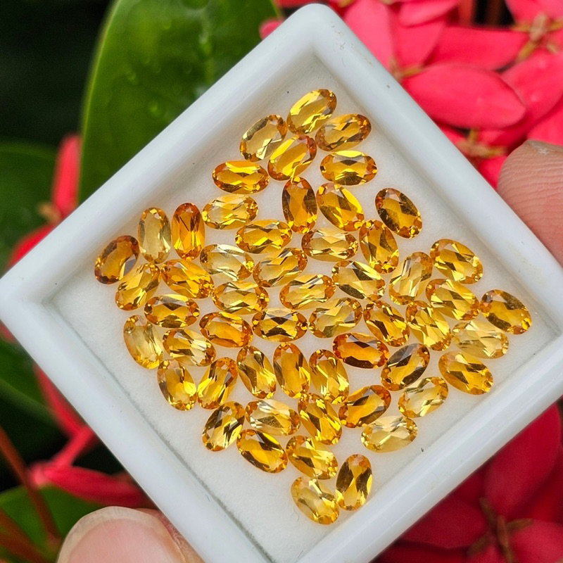 ไข่ 5x3มิล 1เม็ด‘ พลอยแท้ ซิทริน Natural Citrine พลอยธรรมชาติ พลอย พลอยเหลือง ซิทรีน อัญมณี หินแท้ จิวเวลรี่ Gems Gem