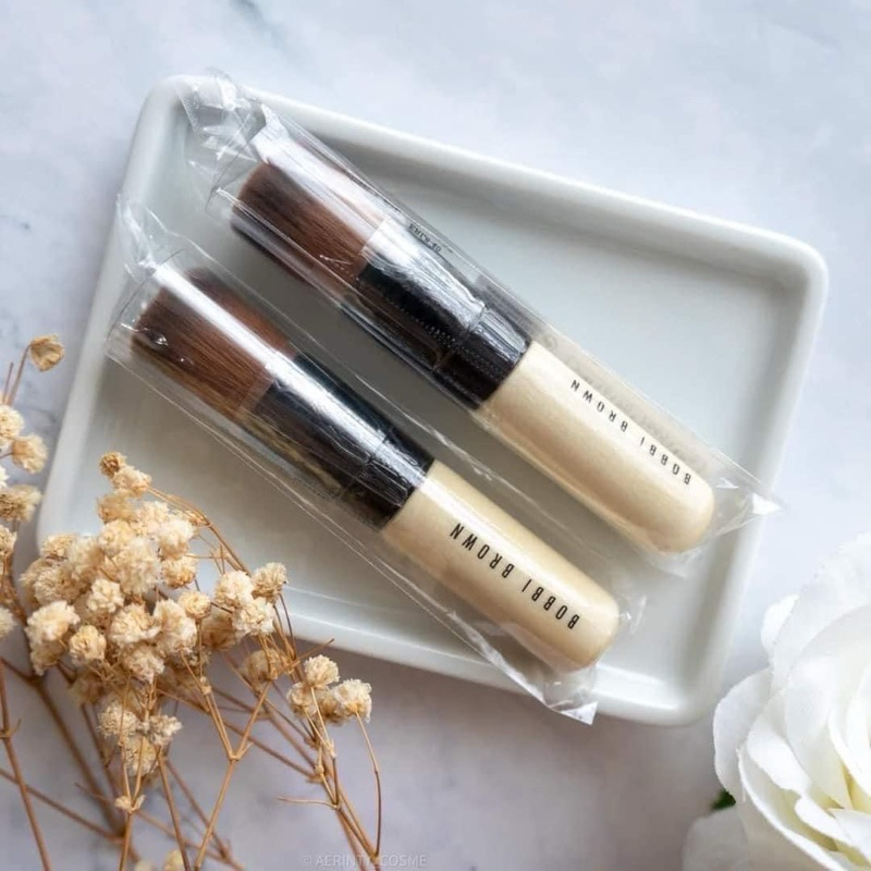 ของแท้_100%_Bobbi Brown Mini Full Coverage Face Brush แปรงลงรองพื้น