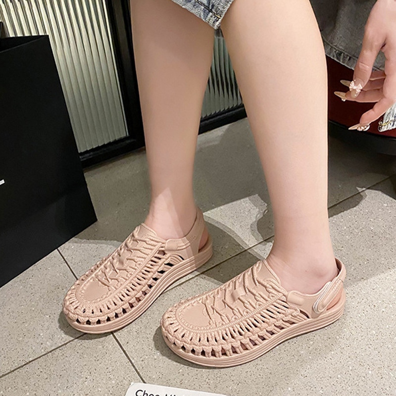 Tnicoo  แฟชั่นใหม่ รองเท้าผ้าใบทรงสลิปออน น้ำหนักเบา สวมใส่สะดวก เดินคล่องตัว ใสสบายไม่มีสะดุด มีให้เลือก3สีสุดปัง นัก