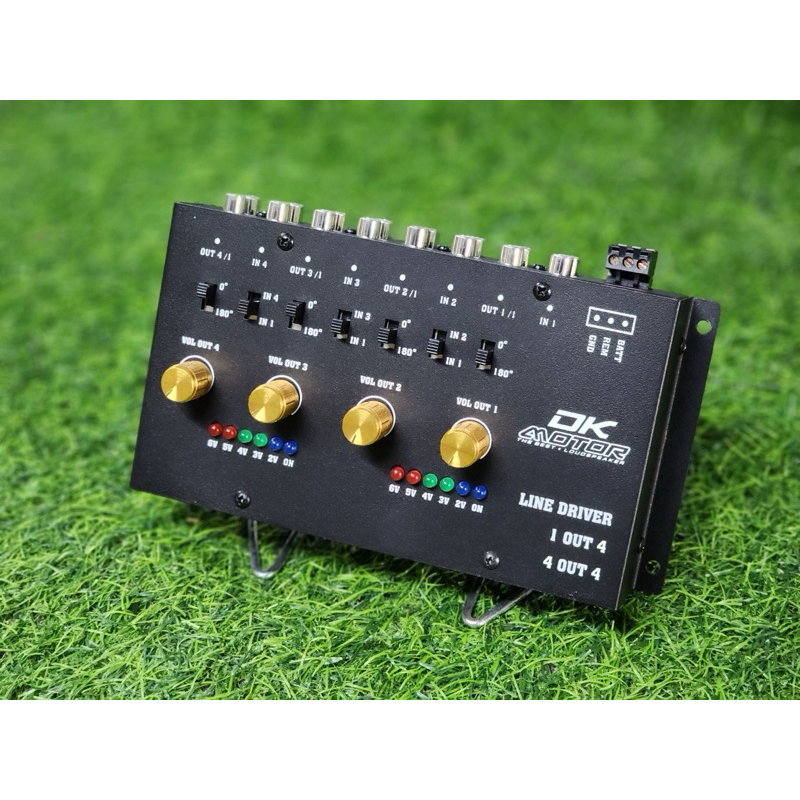 ตัวลิ้งค์สัญญาณเครื่องเสียงรถยนต์ AUTO LINK (สีดำ) DK MOTOR ลิ้งค์สัญญาณ LINE DRIVER เข้า1 ออก4 มีกลับเฟส