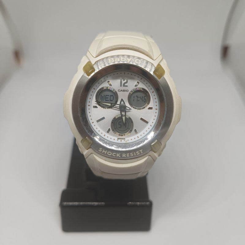 นาฬิกามือสอง ของแท้ casio baby g ขาว