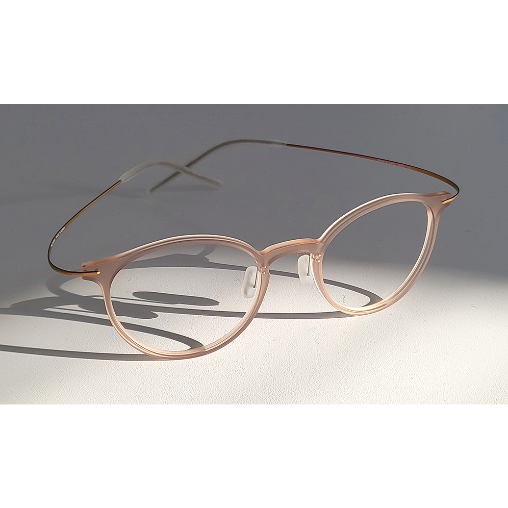 กรอบแว่นตาสีน้ำตาล : THE FEATHER Beta Titanium Round Circle Glasses SeoulD C2