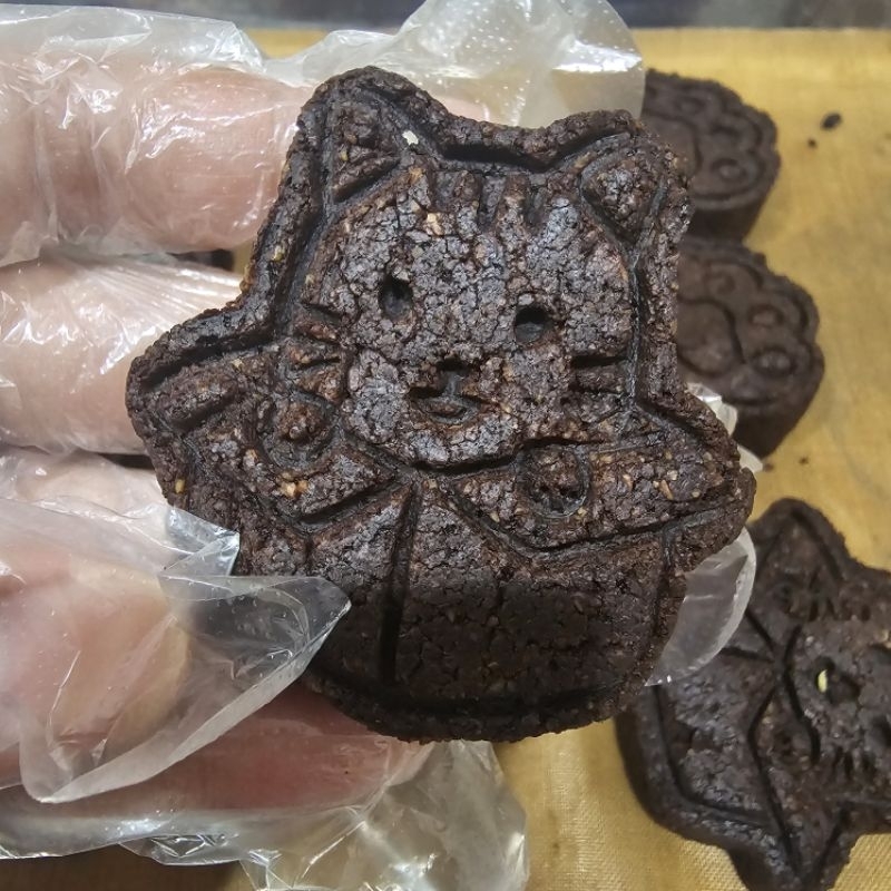HALAL  คีโตคุกกี้อัลมอนด์ซุปเปอร์ดาร์คช็อคโกแลต    KETO Super Dark Choc Almond Cookies (filling dark chocolate 99.9%) ราคา ถูกที่สุด ดีลบีเคเค แกลเลอรีภาพที่ 4