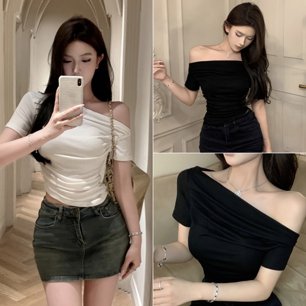 cherryshop พร้อมส่ง เสื้อครอปผู้หญิง เสื้อยืดรัดรูป ผ้ายืดครอปทรงสวย แขนสั้นปาดไหล่เดียวเซ็กซี่ สีพื้น ดีไซน์จีบด้านข้าง