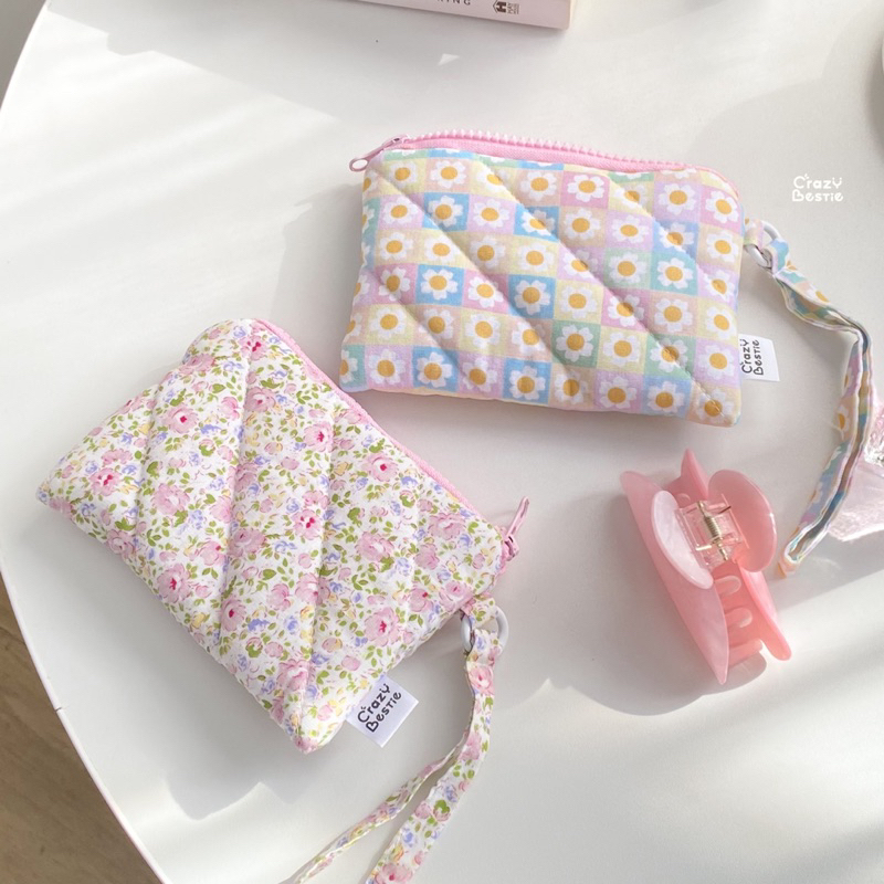 Crazy Bestie🍒กระเป๋าผ้าคล้องมือ ถอดสายได้ (CB21)