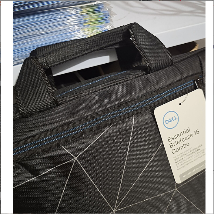 กระเป๋าใส่โน๊ตบุ๊ค Dell ขนาด 15.6 นิ้ว สะพายข้าง สีดำ กระเป๋าลายสก๊อต พร้อมสายคล้องไหล่