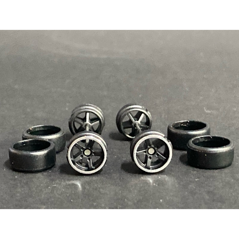 ล้อยาง สำหรับ ปรับแต่ง ใส่รถ Model ขนาด 1:64 ล้อ 5 ก้าน สี ดำ ขอบโครมเมี่ยม - รูปที่ 3