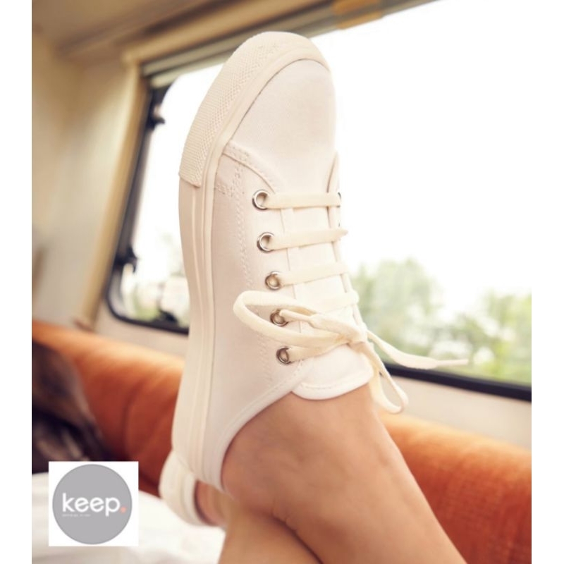 Keep Sneaker รองเท้าผ้าใบเปิดส้น