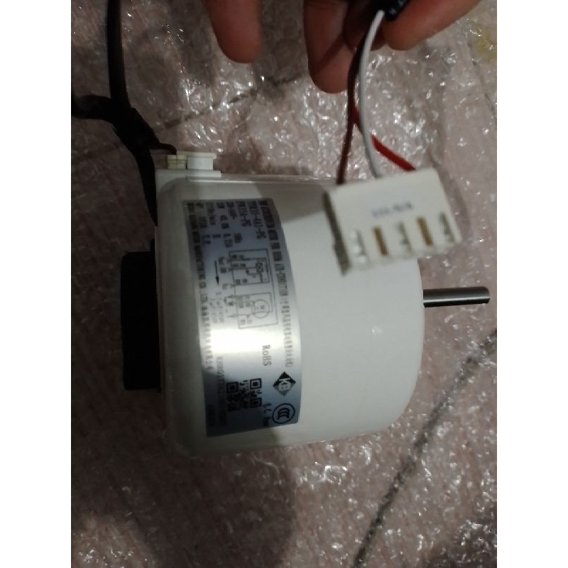 ส่งฟรี มอเตอร์คอยล์เย็น อิมิแน้นท์ของแท้ รุ่น wfg24