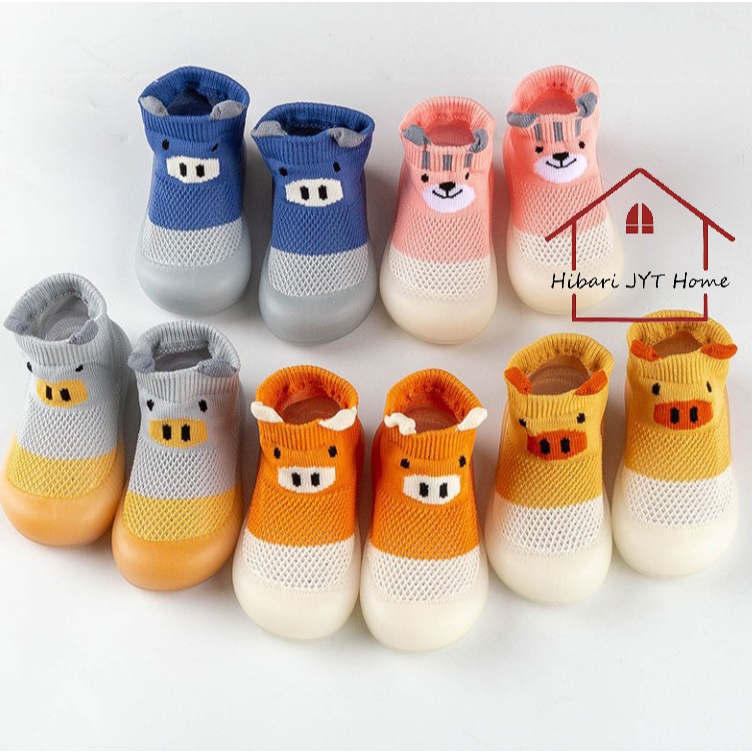 รองเท้าหัดเดิน รองเท้าสำหรับเด็กเล็ก นิ่ม กันลื่น ระบายอากาศ ลายการ์ตูน