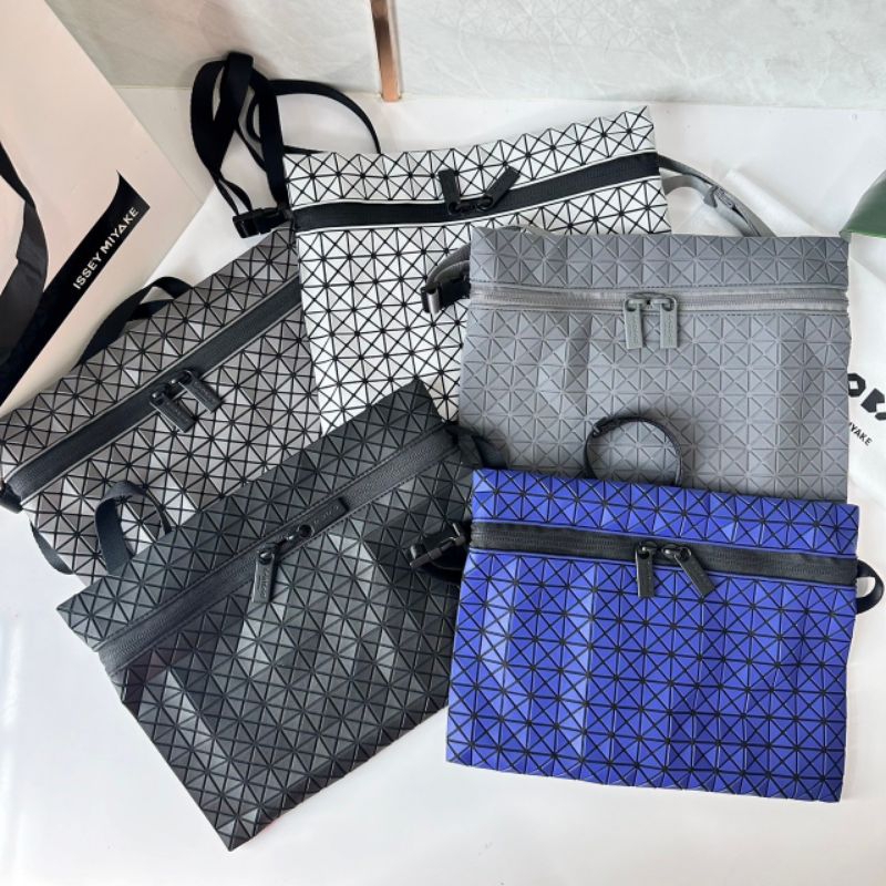 Bao Bao Issey Miyake Kuro Series