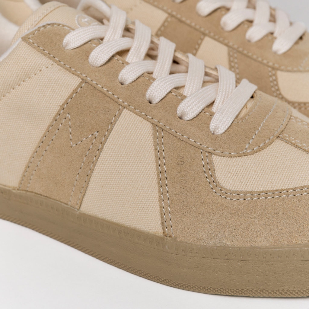 Mustard Sneakers GAT Sand รองเท้าผ้าใบ