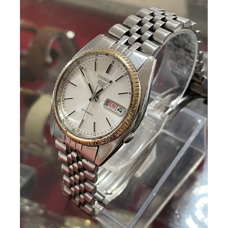 Seiko 5 Automatic SNXJ89 สีเงินล้วน  (cal. 7S26 ฝาหลังโชว์กลไก) PP7