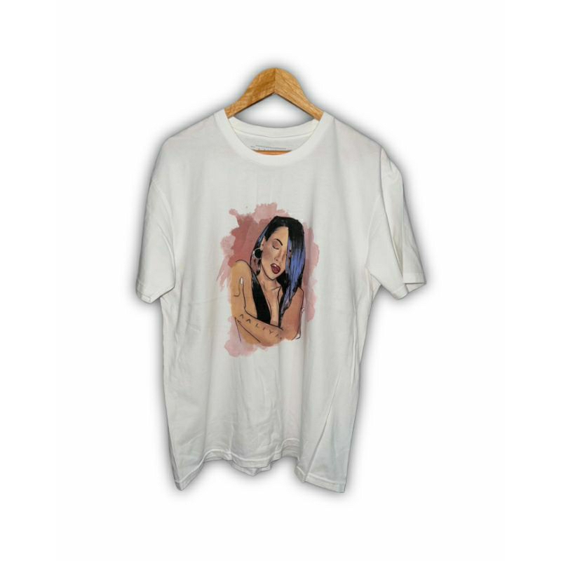 เสื้อนักร้องหญิง Aaliyah