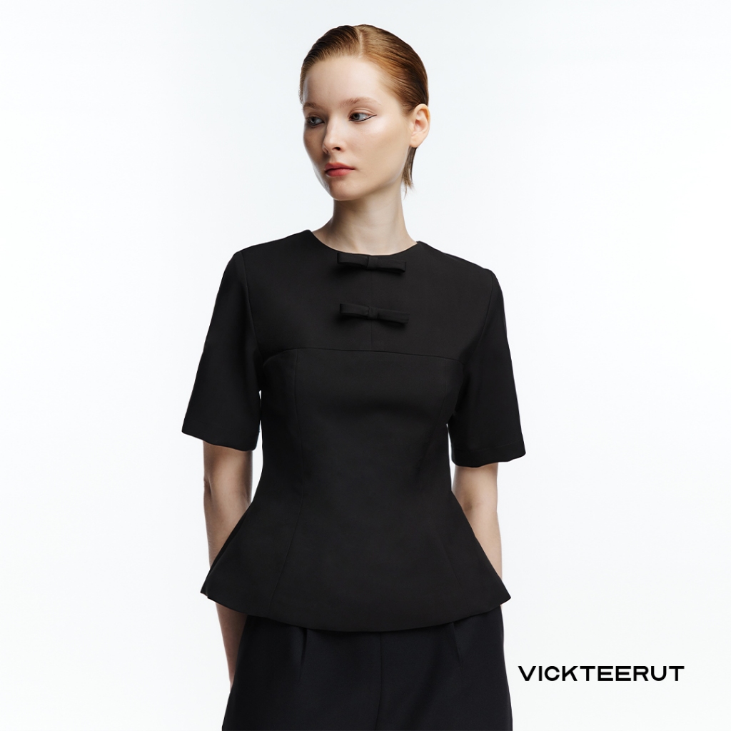 VICKTEERUT Re-Edition Short Sleeve Peplum Blouse with Bow Detail เสื้อแขนสั้น ตกแต่งโบว์
