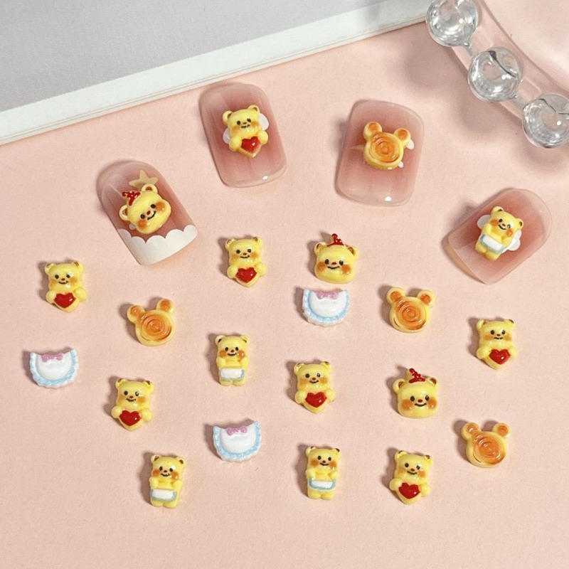 AC.454 ร้านไทย แพ็ค 10 ชิ้น ขนาดเล็ก คละแบบ พร้อมส่ง เรซินติดเล็บ รูปน้องหมีเนยนม