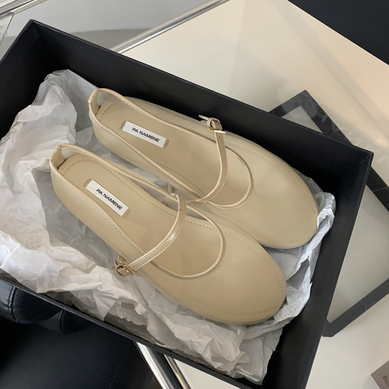 (พร้อมส่ง/Pre Order) รองเท้า รุ่น Ritz Shoes มี 2 สี | PENN STUDIO