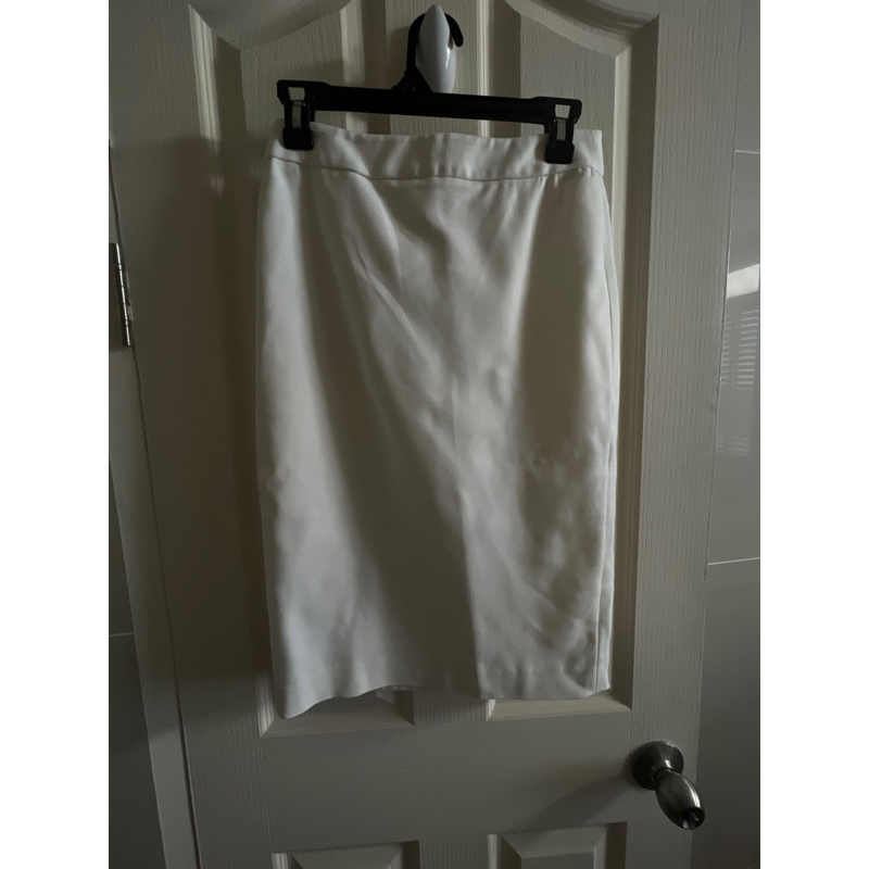 กระโปรงทำงานสีขาว G2000