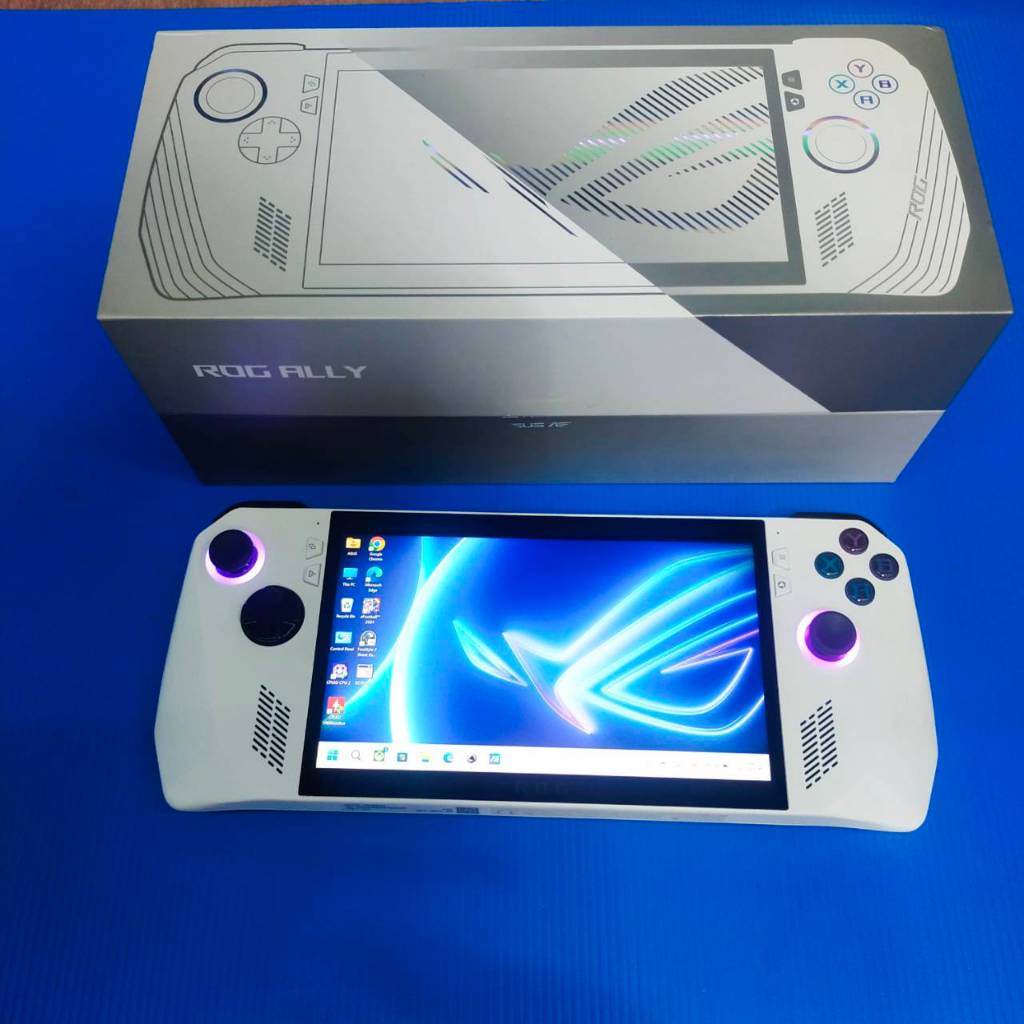 ASUS ROG ALLY RC71L-NH001W สภาพเครื่อง 99% ประกันศูนย์ 30/10/2025
