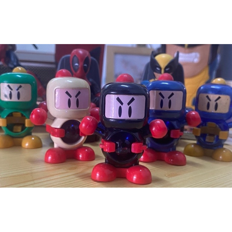 (ทักแชทลดพิเศษ) bomberman ปี1993-1996 japan บอมเบอร์แมน Takara Battle B-Daman สภาพใหม่ ของสะสมมือสอง