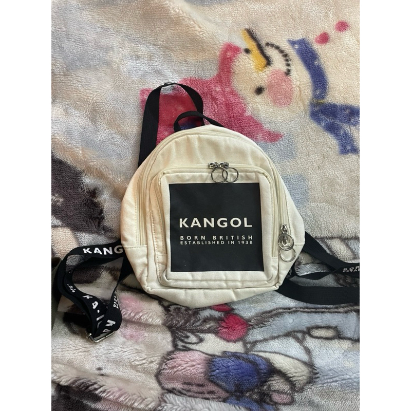 กระเป๋าสะพายหลังใบเล็ก kangol 💯